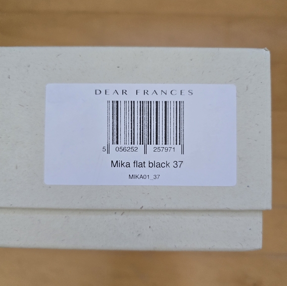 Dear Fraces Mica Flat - Picture 10 of 12